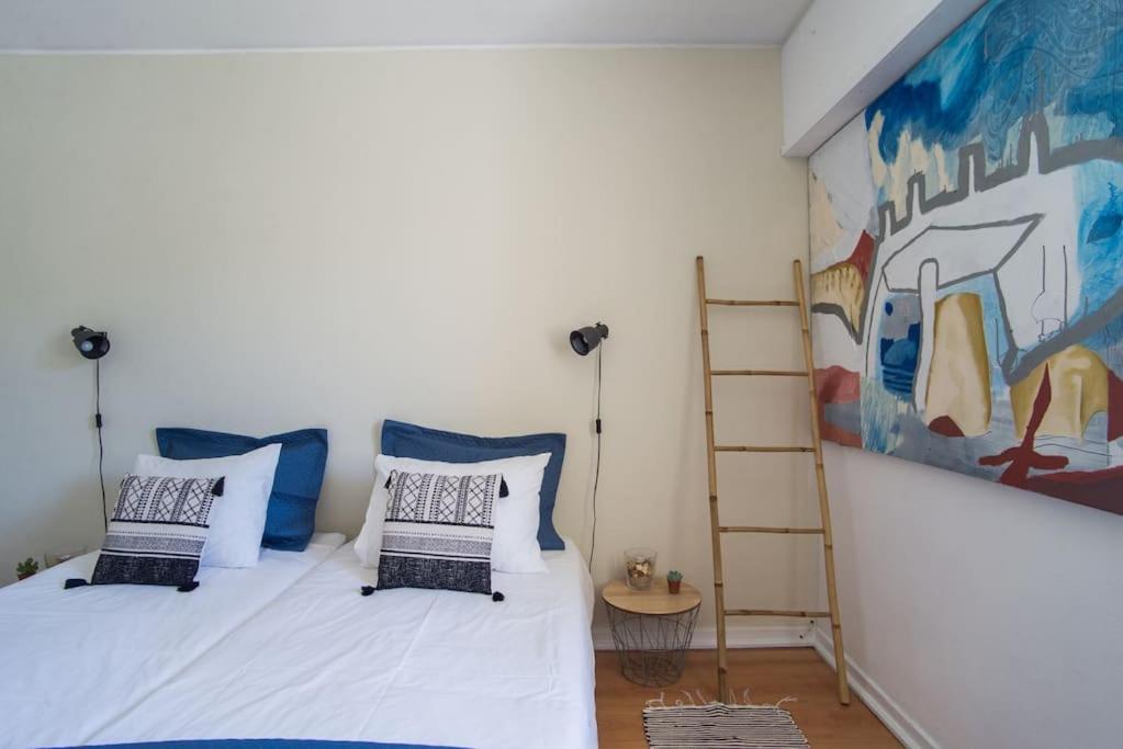 Lisbon Waves Surf Lodge Almada Eksteriør bilde