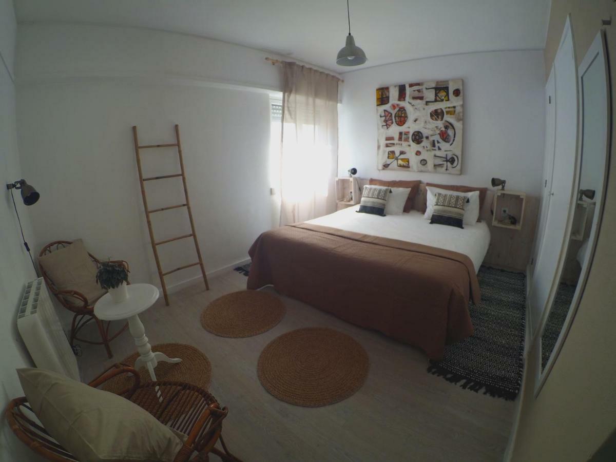 Lisbon Waves Surf Lodge Almada Eksteriør bilde